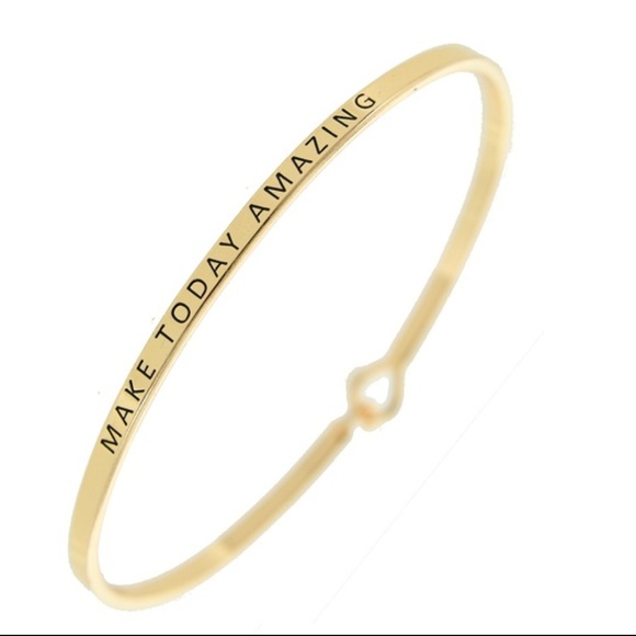Jewelry - 🆕🌸 MAKE TODAY AMAZING CUFF BRACELET GOLD